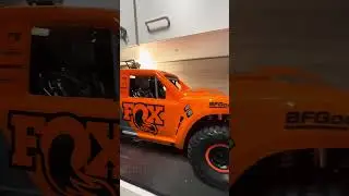 Traxxas UDR Professional unboxing #fun #automobile #rccar #6s #traxxas #udr #hobby #iphone