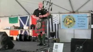 Short Clip of Robert Watt playing 
