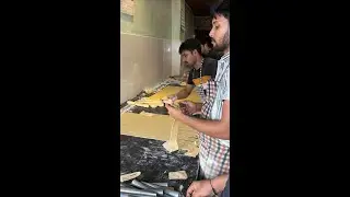 Cream Roll जिसके साथ बचपन😇की यादें जुड़ी हैं आज आपको फ़ैक्ट्री🏭 में कैसे बनता दिखाते हैं!#bakery 
