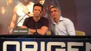 Fabricio Marvel entrevistando Hugh 