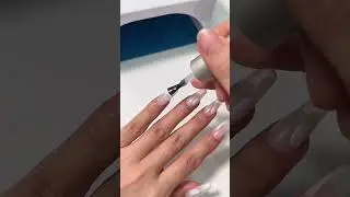 Easy Abstract Chrome Nails 💛