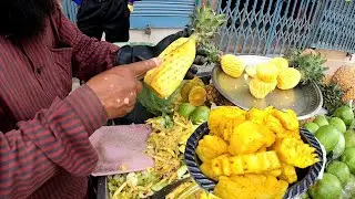 Old Man Selling Masala Pineapple with Sharp Knife Skills! Bangladeshi Street Food of Old Dhaka