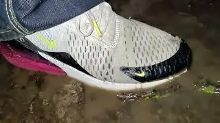 Trashed Sneakers: Walk in the rain with Nike Air 270