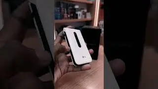 LG folder 2 flip phone #shorts #lg #trending #youtubeshorts #trendingshorts #trend #ytshorts #short
