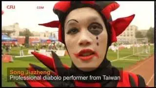 A Diabolic Hobby - spinning diabolo in China