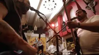 DIVE NIGHT - &ldquo;TRAPPER KEEPER&rdquo;