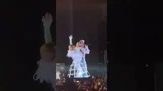 Tini en el show de Miranda!