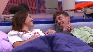 Jessica y Luitingo hablan si se van a llamar cuando estén afuera