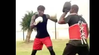 KARA MBODJ EN MODE BOXEUR. RECONVERSION VERS LA BOXE POUR KARA MBODJ ?? REGARDEZ