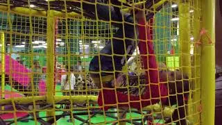 Как правильно спускаться по паутине. Jungle Play. Бишкек.
