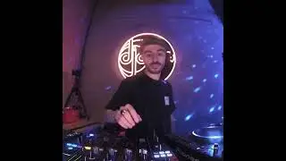 Jullian Gomes Live In Paris