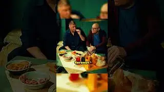 Сильвестр заходит в хату #юмор #универ  #смешновидео