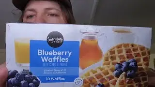 Review Signature Select Blueberry Waffles