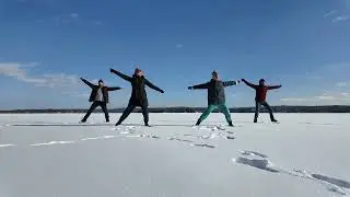 Golden Ice dance