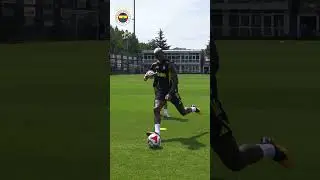 Bizimkilerin Frikik &Ccedil;alışması 🤩