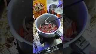 #foryou #streetfood #viralvideo #indianfood  katta karahi 😋