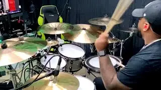 This live arrangement is grooving!