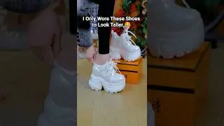 Я надела эти туфли только чтобы казаться выше 😂