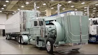 Bryce Transport’s 2007 Peterbilt 379 Legacy Edition, “Color of Money”