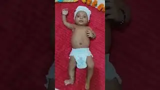 1 month baby photoshoot || diaper theme #babymovement #babyjourney #diapers