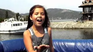 OANA GIURGIUMAN - Vreau sa fiu minunea ta - VIDEOCLIP
