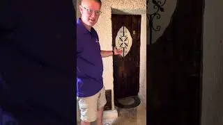Erenbey Cave Hotel in G&ouml;reme, Turkey (Cappadocia).  A tour of our cave room