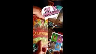 Unboxing gry Kronologic | Detektywistyczna zabawa w dedukcję i logiczne myślenie