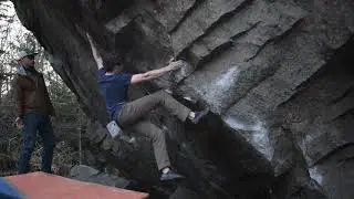 Ross Bongo (V8) - Five Star Boulder, Gold Bar, WA