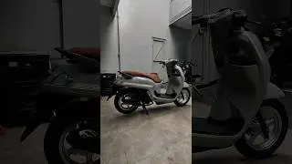 Один взгляд на этот последний стильный серый Scoopy &mdash; и я сразу влюбился. #hondawonosobo #scoopy ...