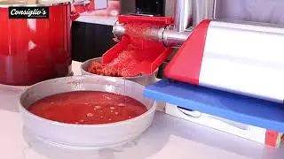 How to Make Tomato Sauce with the Spremy Tomato Machine by OMRA