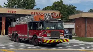 Chicago Fire Dept. Truck 37 & Ambulance 38 Responding