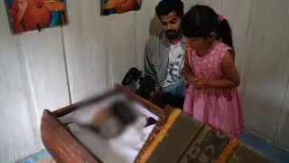 Pesta hari kematian suku toraja di Indonesia