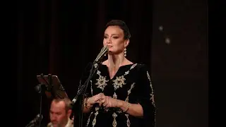 LILA BORSALI EN CONCERT A LA SALLE IBN KHELDOUN ALGER