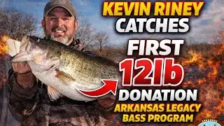 Kevin Riney joins to talk about his 12lb Arkansas Lunker Bass! 