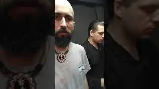Женя Лыков - педагог по вокалу и вокалотерапии.