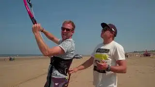 Tom Groot kitesurfles