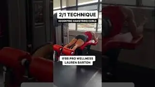 2/1 eccentric hamstring curls with IFBB Pro Wellness client Lauren #hamstrings #shorts #legday #gym