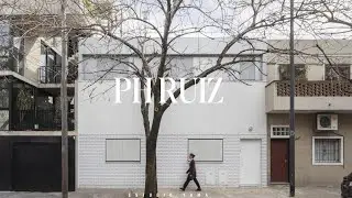 Contemporary PH House Remodeling with Adaptable Living Spaces | PH Ruiz Huidobro