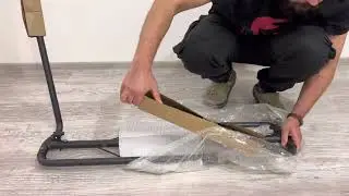 KORG ST-SV1-BK Keyboard Stand Unboxing