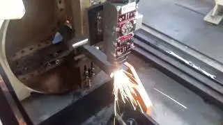Лазерная резка трубы