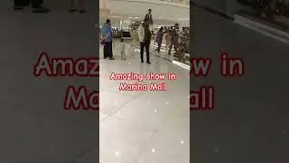 Amazing Giant Magician #malltour #magician