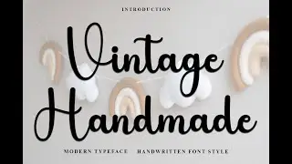 Vintage Handmade Font: Festive and Whimsical Holiday Typeface