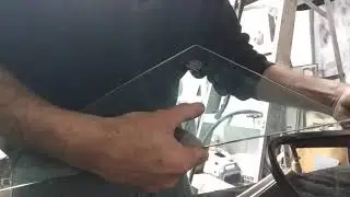 914 PORSCHE VENT GLASS ASSEMBLY TIPS