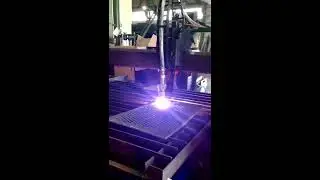 Вырезаем отверстия с технологией True Hole от Hypertherm в трубной доске теплообменника