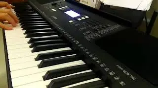 Piano with dual string voice on Yamaha PSR-E373