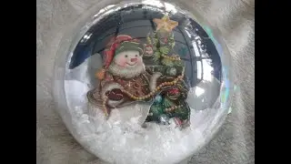 Half Baubles