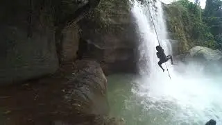 Hampir!!!! Air terjun Coban tundo# kab.Malang..apa jadinya kalau jatuh di air terjun?