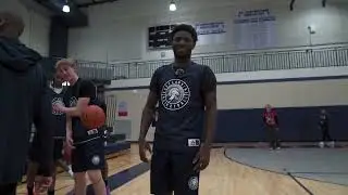 I mic'd up #1 SG in Michigan D1 Commit KJ Torbert, and he went crazy 🫨 East Lansing Midnight Madness