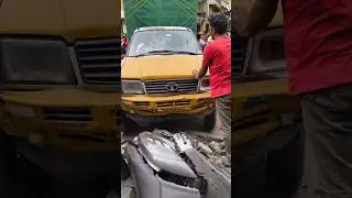 😱🚗cottonpet to day accident #cottonpet #viralvideo #travel #accident
