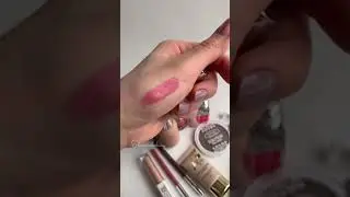 Глянцевая помада Sephora Collection Rouge Laquere 17 Rise above